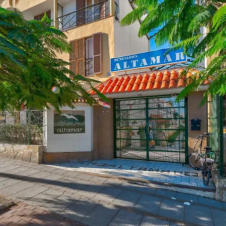 公寓 3 Bedrooms Townhouse Lively Area Close To A 阿罗纳