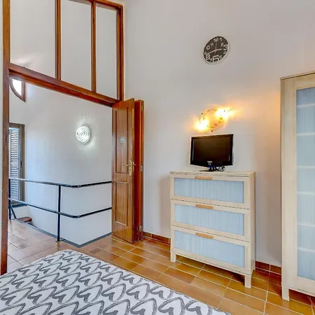 3 Bedrooms Townhouse Lively Area Close To A Apartment Arona (Tenerife)
